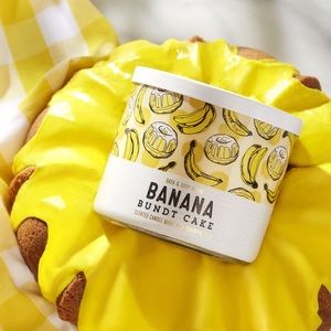 BANANA BUNDT CAKE Candle B&BW